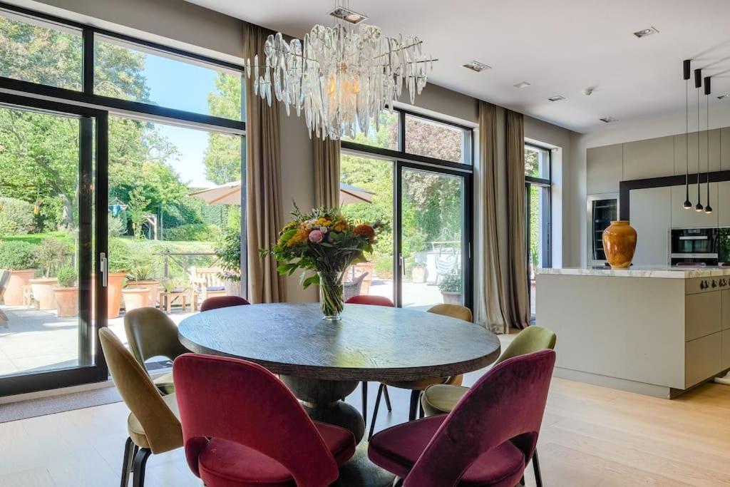 1000m2 With Indoor Pool Pousada